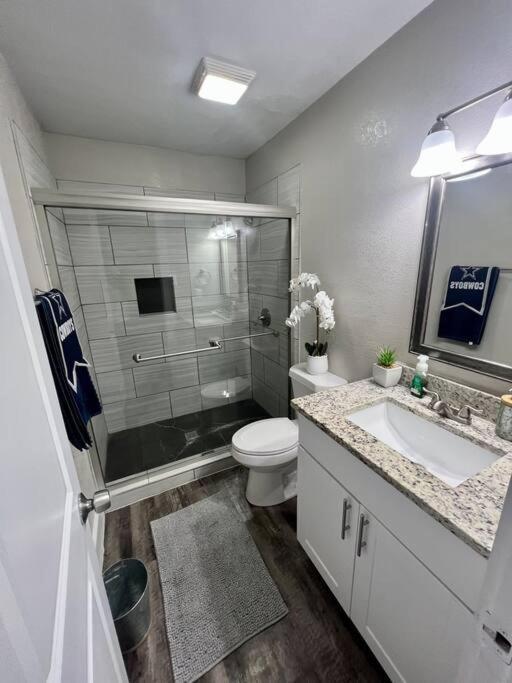 Lovely 2-Bedroom Condo Next To At&T Stadium Arlington Exterior foto